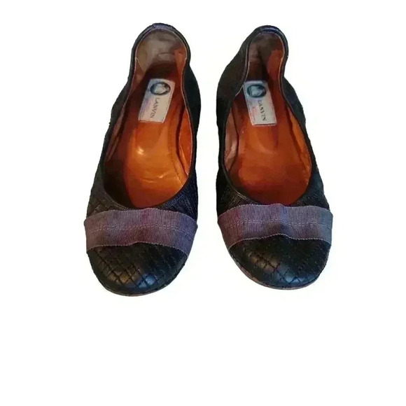 Lanvin Black Leather Closed Toe Ballet Flat w/ Ribbon on Vamp sz 5.5